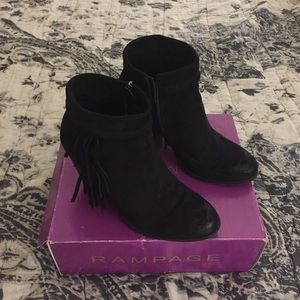 GUC Rampage Fringe Ankle Boots